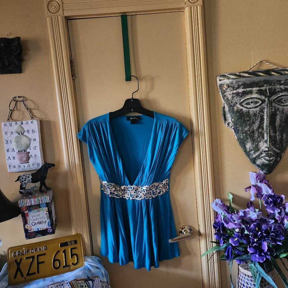 A14  Beautiful Blue Bodice Top w/Gold Leather  Very flattering Athena style